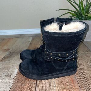 Women's UGG Clovis Black  Studded Boots  RARE!  Size 5